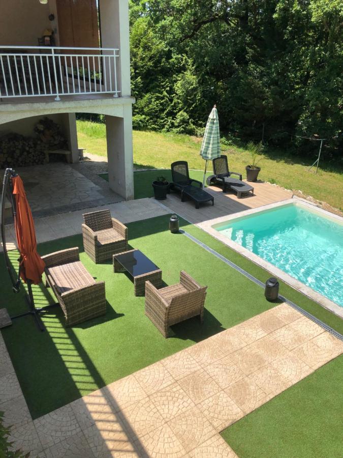 Charmant Petit Gite Au Milieu De La Verdure Coulounieix-Chamiers Ngoại thất bức ảnh